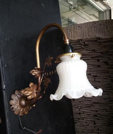 Brass wall lamp Item code BWL003A