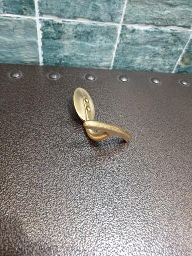 Brass hook Code U042MR size plate oval 32 x 45 mm long 75 mm W 70mm