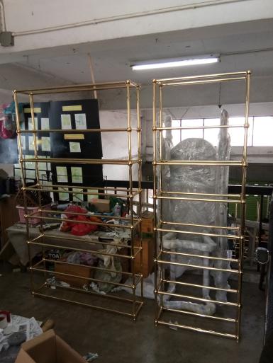 ฺBrass shelf with glass Thickness 10 mm.Item Code BSK.10 size wide 1000 mm.deep 200 mm.H 1700 mm.