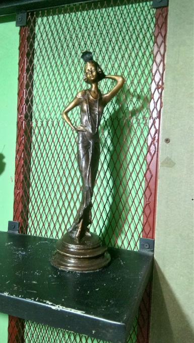 Brass statue Lady fashion Item Code LADY S18D size high 305 mm. base 105 mm.